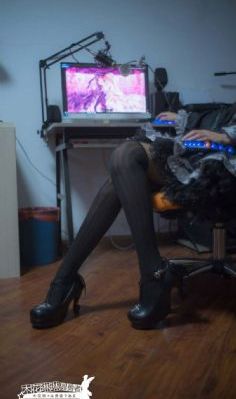 少妇2做爰交换朴银狐